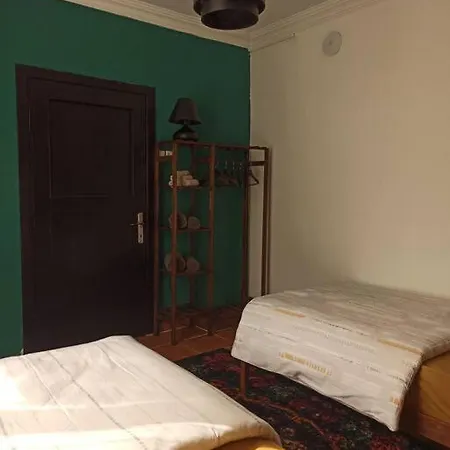 Seyoni Apartment